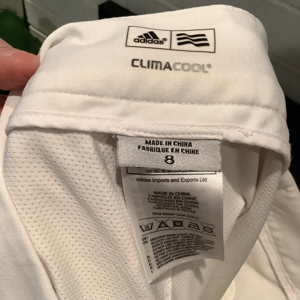 #13 Sporty and Fun Adidas Clima Cool White Skort Size 8 - Picture 2 of 6